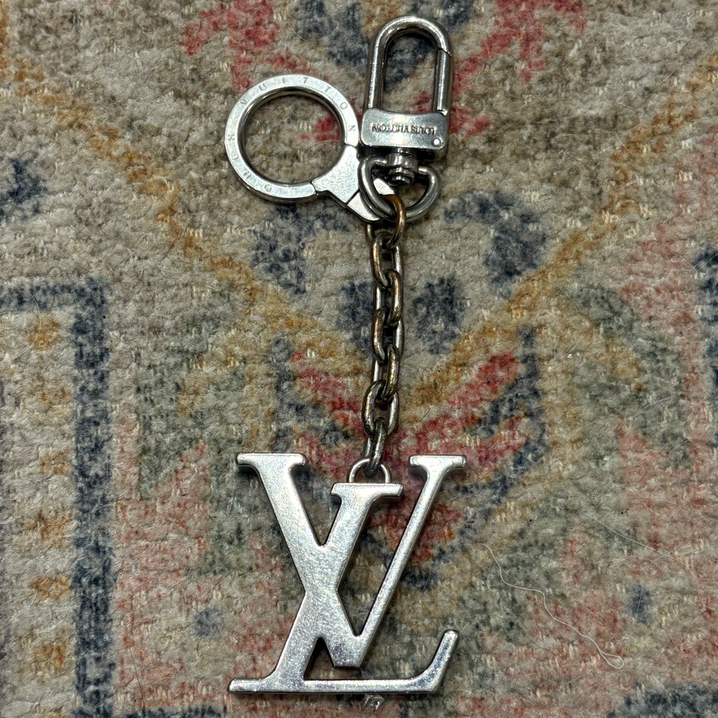 Louis Vuitton Silver-Tone Lv Logo Key Holder Charm